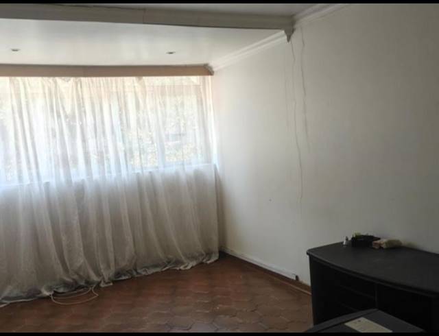 4 BEDROOM HOUSE FOR SALE IN LAUDIUM